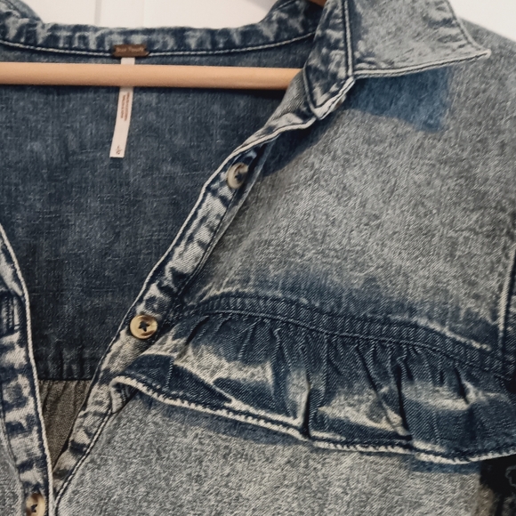 Free People Blue Button Down Shirt - Picture 6 of 16
